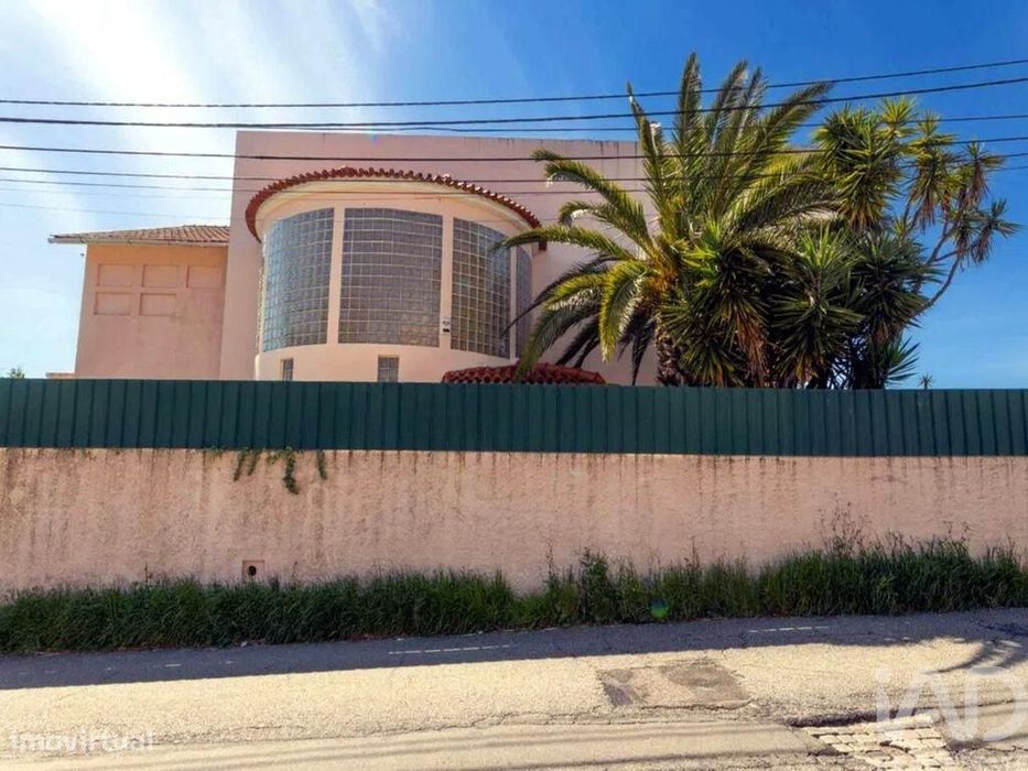 Prédio em Esgueira de 520,00 m2