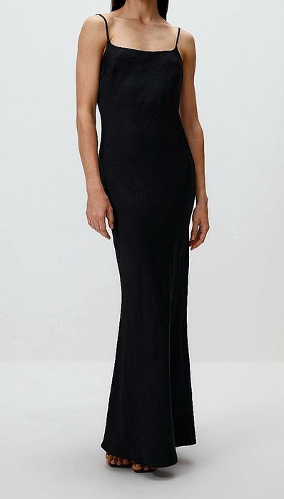 Nowa Little black dress w wersji maxi / slip dress
