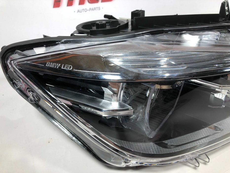 Farol Frente Otica BMW F30 F31 SERIE 3 Direito Original