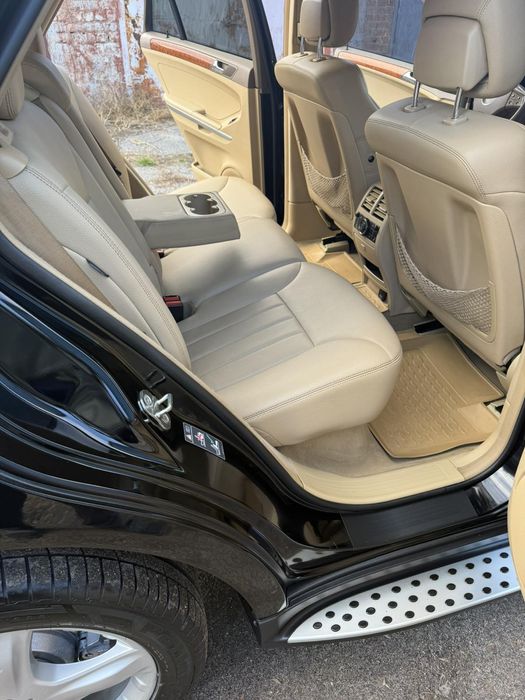 Mercedes Benz ML 350