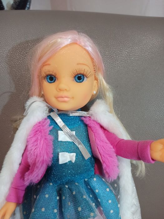 Nancy boneca da neve423918110256015361