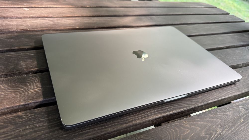 MacBook Pro 16 2019 A2141 i7 | 32GB RAM | 1TB SSD | Radeon 5300M 4GB