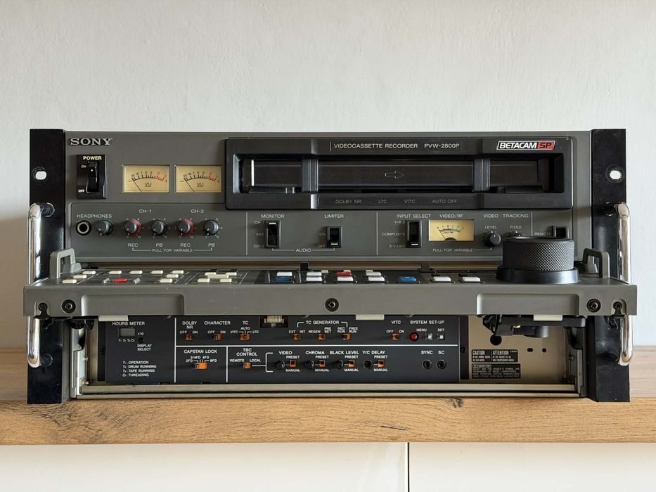 Sony Betacam SP PVW 2800P magnetowid studyjny broadcast rack