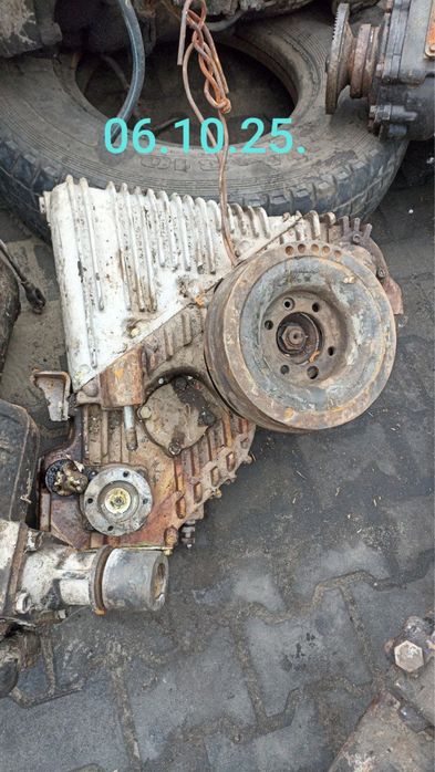 Коробка отбора мощности (раздаточная) БТР, ГАЗ-66 б/у