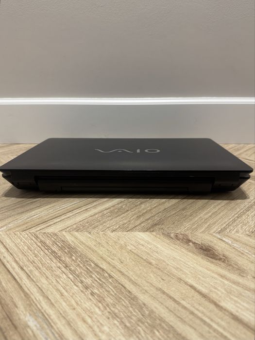 Laptop Sony Vaio PCG-81411M bardzo dobry stan SSD Win10 ładowarka
