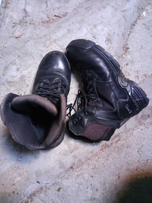 Rockport. Adidas. Calçado desportivo e outros irrepreensíveis!