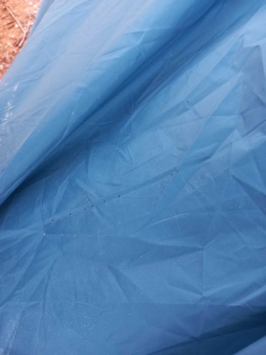 vendo tenda da quechua  T3 . usada 3 vezes  150 €