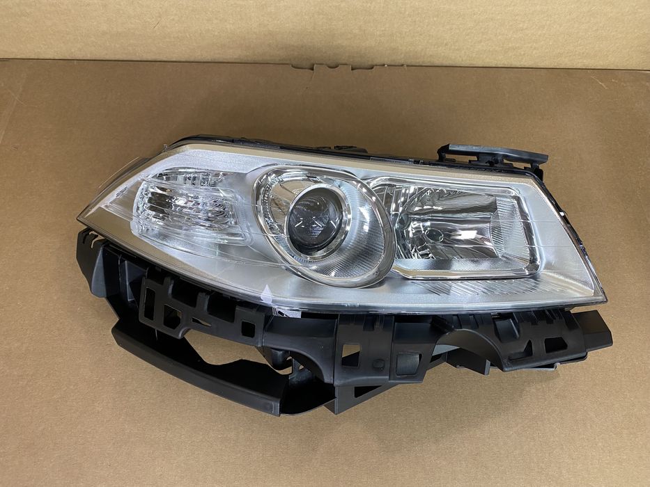Фари передні Renault Megane 2 Рено Меган 2 фара рестайл