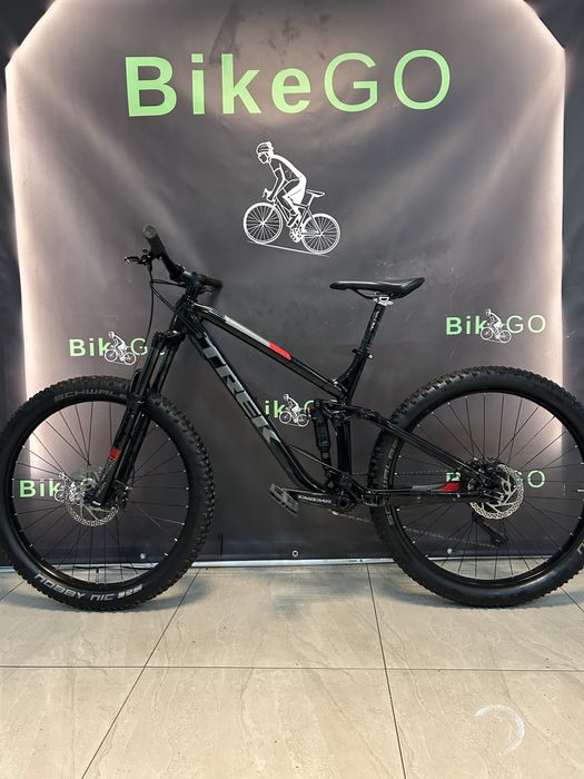 Trek - Fuel EX 5 - RockShox - Deore - Sztywne osie
