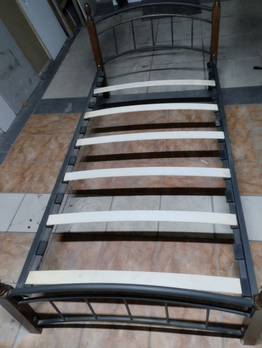 Продам кровать бу