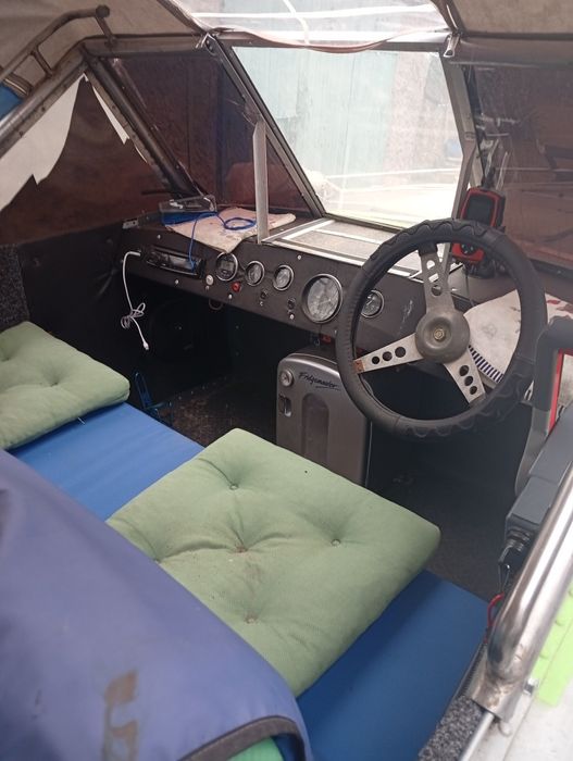 Катер лодка прогрес 2м