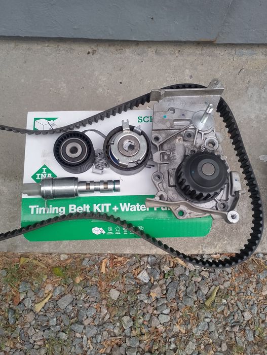 Фазорегулятор,клапан фазорегулятора и комплект ГРМ Рено Меган 2