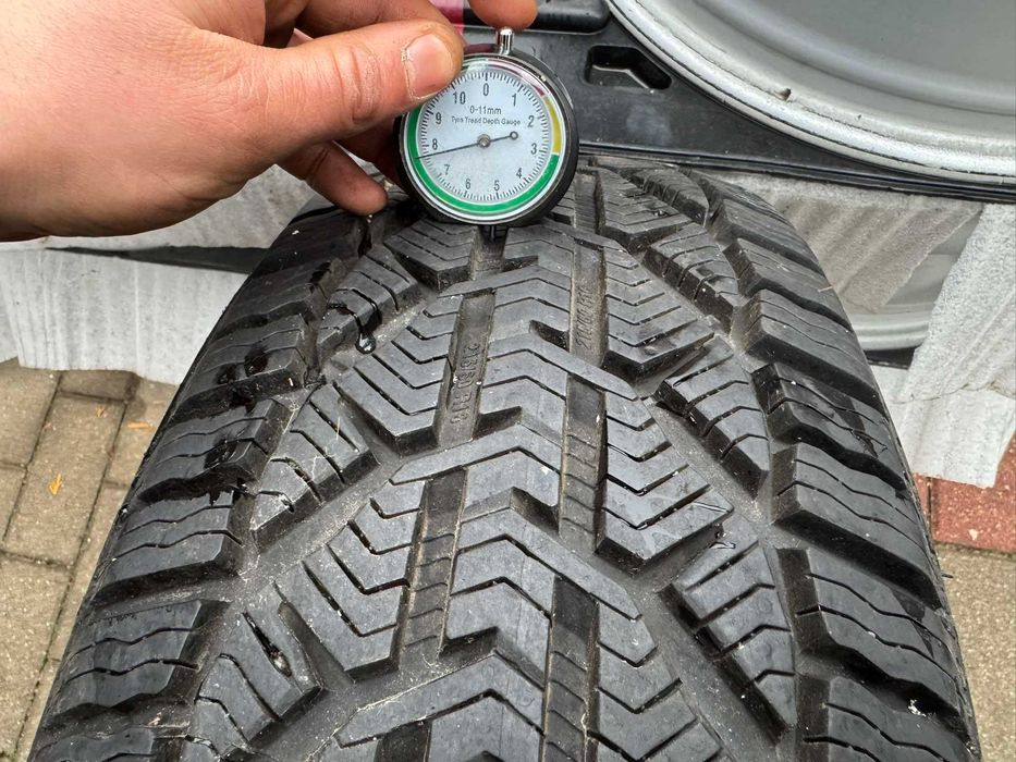 Opona zimowa 215/60 r16 99H STRIAL WINTER 2019r 986#