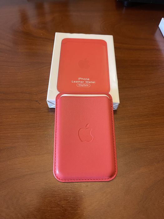 Carteira MagSafe pele – NOVA – Cor: Vermelho