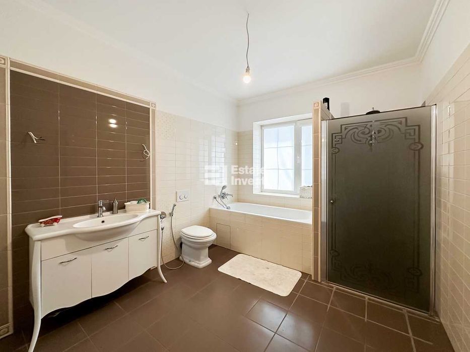 Продам будинок у с. Родичі