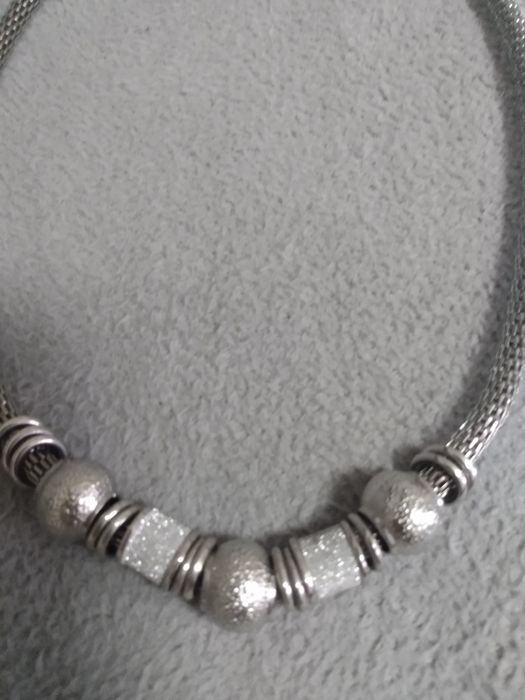 Srebrny naszyjnik, jak nowy