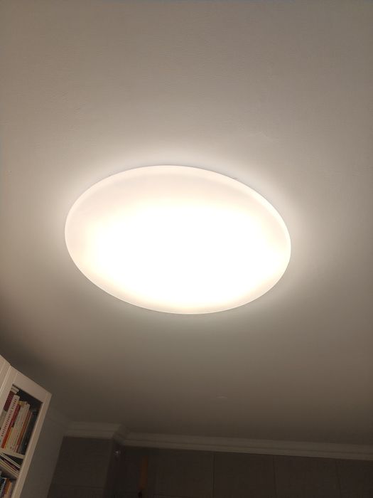 Duża lampa sufitowa LED .Średnica 76cm Pilot