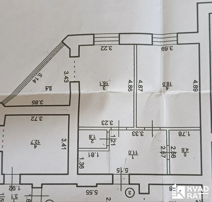 Велика 1,5 кімнатна квартира біля озера!2поверх