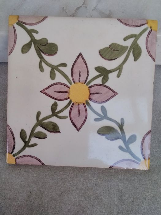 Três tipos de Azulejos novos