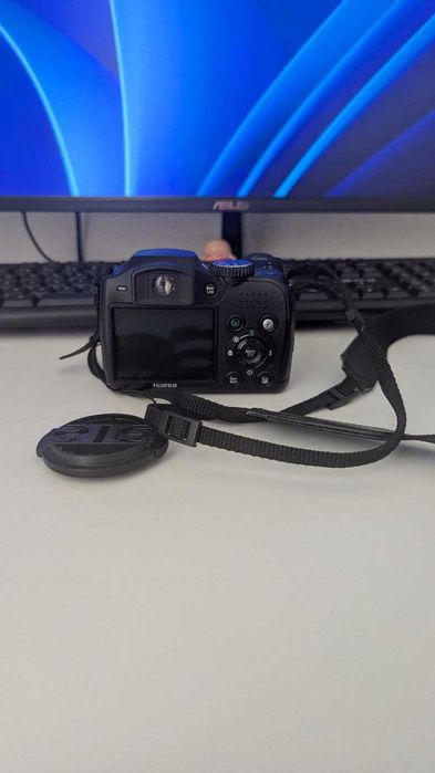 Câmara Digital Fujifilm Finepix S5800