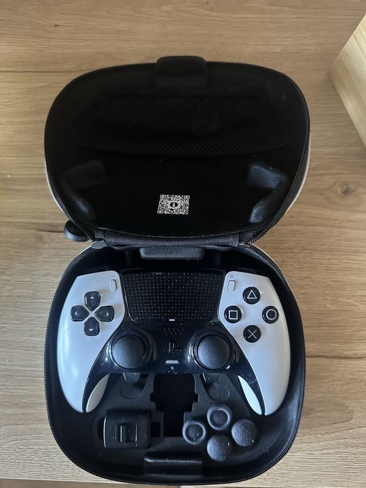 Dualsense Edge biały + futerał i akcesoria