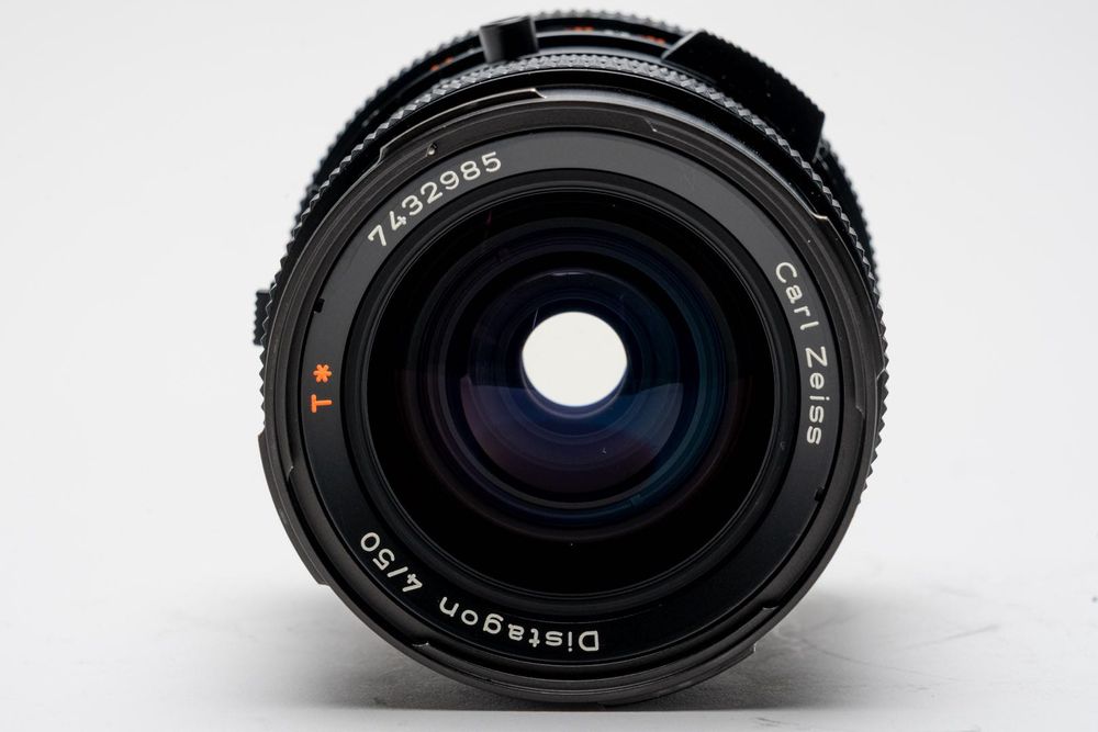 Objectiva HASSELBLAD CARL ZEISS DISTAGON CF 50mm F4 T