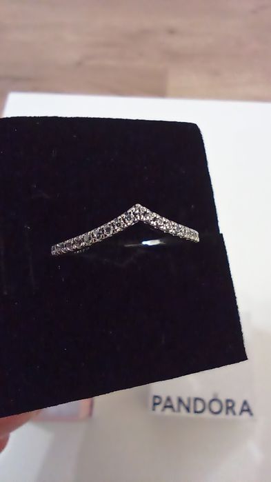 Anel Pandora Wishbone brilhante - NOVO
