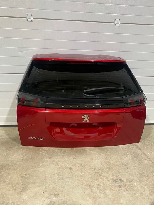 Peugeot 2008 Mala/Farolins 2020