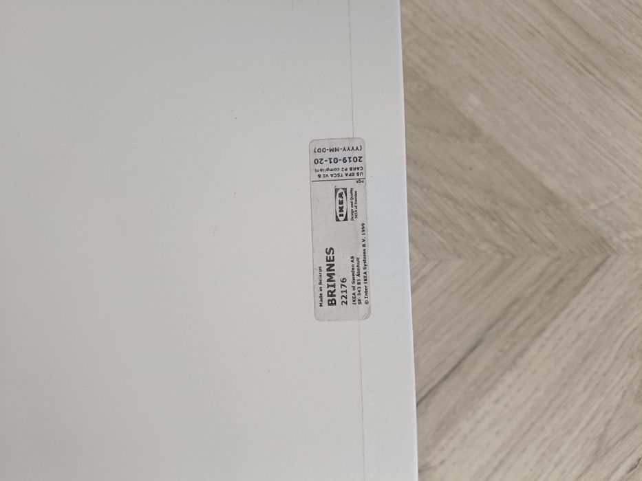 Witryna ikea brimnes.