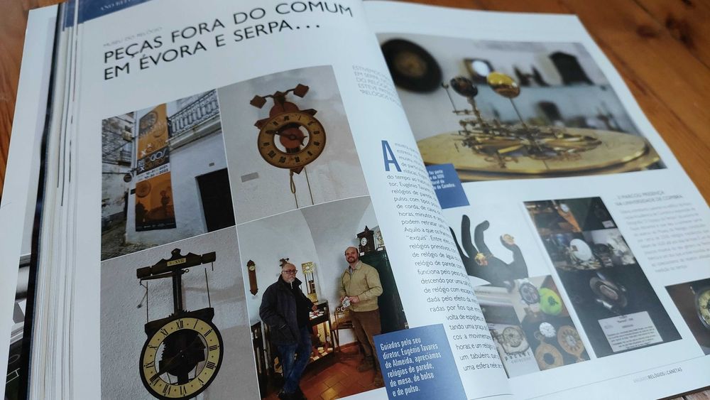 Anuário Relógios e Canetas  2023 . Portes Incluídos