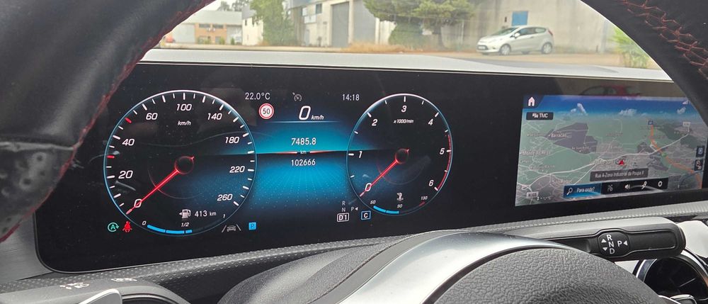 Mercedes-Benz CLA 180d  AMG Line | IVA Dedutível