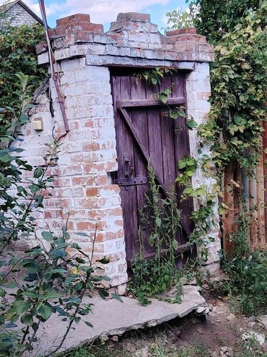 продаж частини будинку