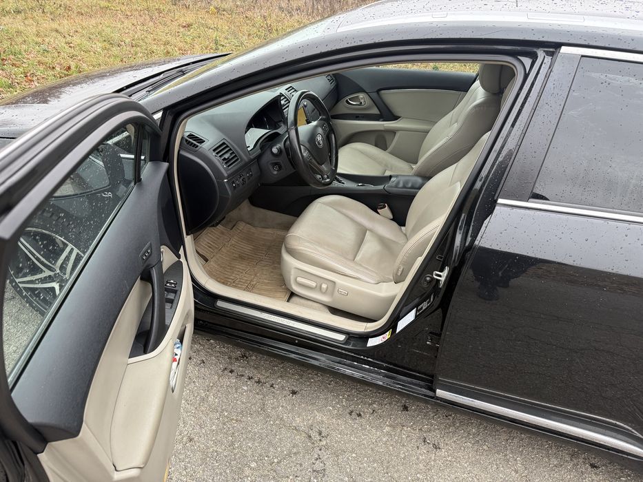 Toyota Avensis t27 2.2D 2009р