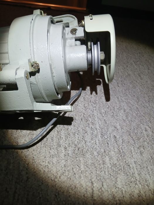 Електро двигун    .