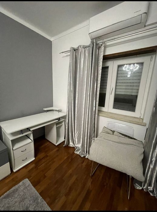 Alugo Quarto para 1 pessoa Alcobaça