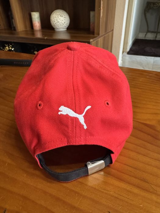 Chapéu Ferrari x Puma