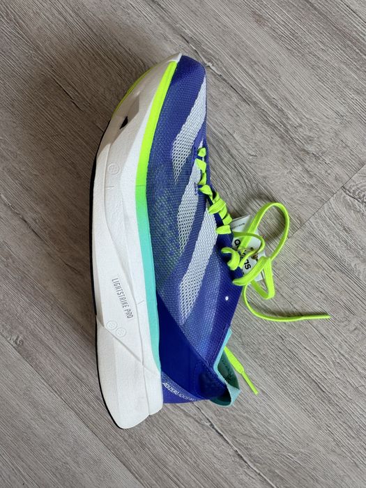 Adidas ADIZERO нові, супер-легкі, кросівки унісекс