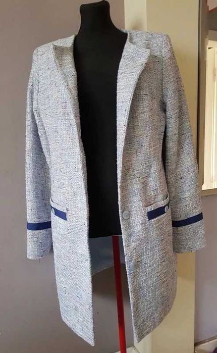Żakiet długi boucle, nowy bez metki, Bodyflirt, rozm.40