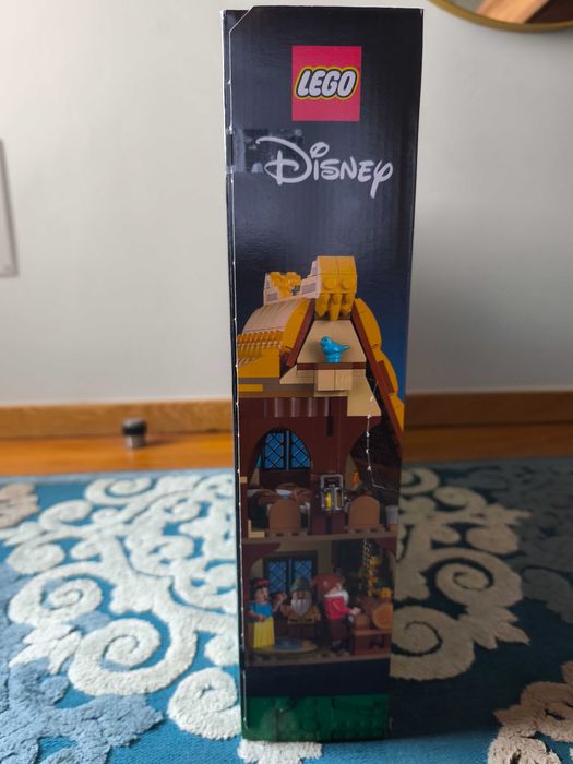 Lego Disney 43242 - Branca de Neve e os 7 anões