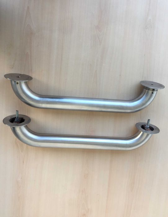 Excelentes puxadores metálicos