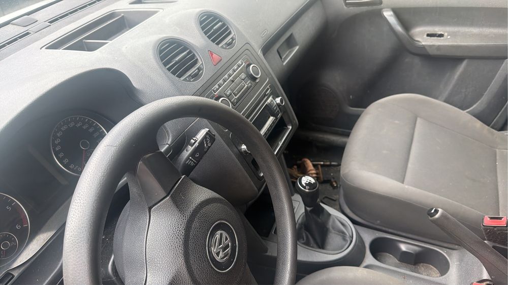 Vw caddy vendo ou troco