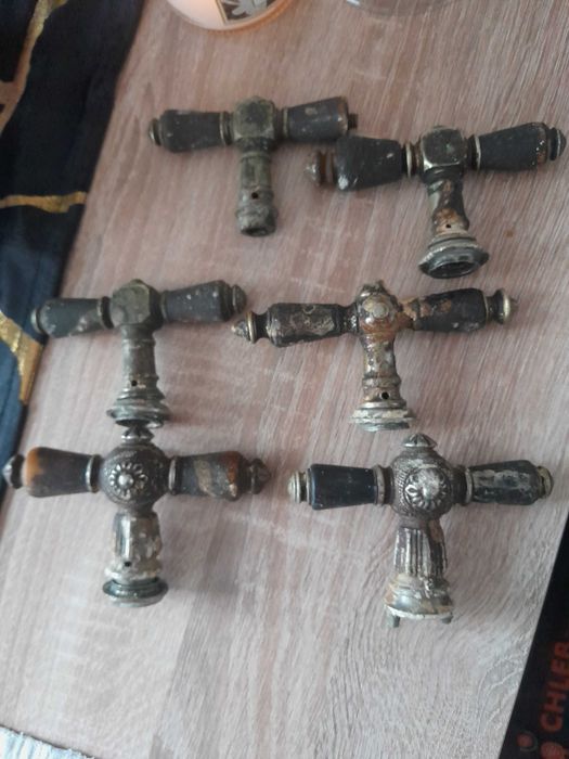 Klamki do okien 6