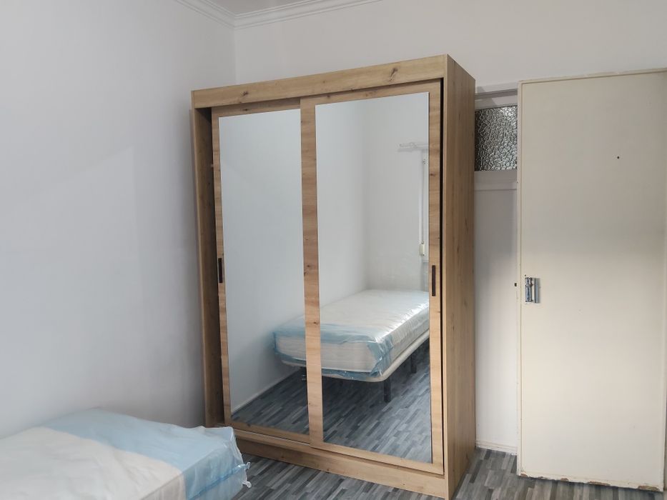 Quarto de Solteiro Disponível em Cova da Piedade