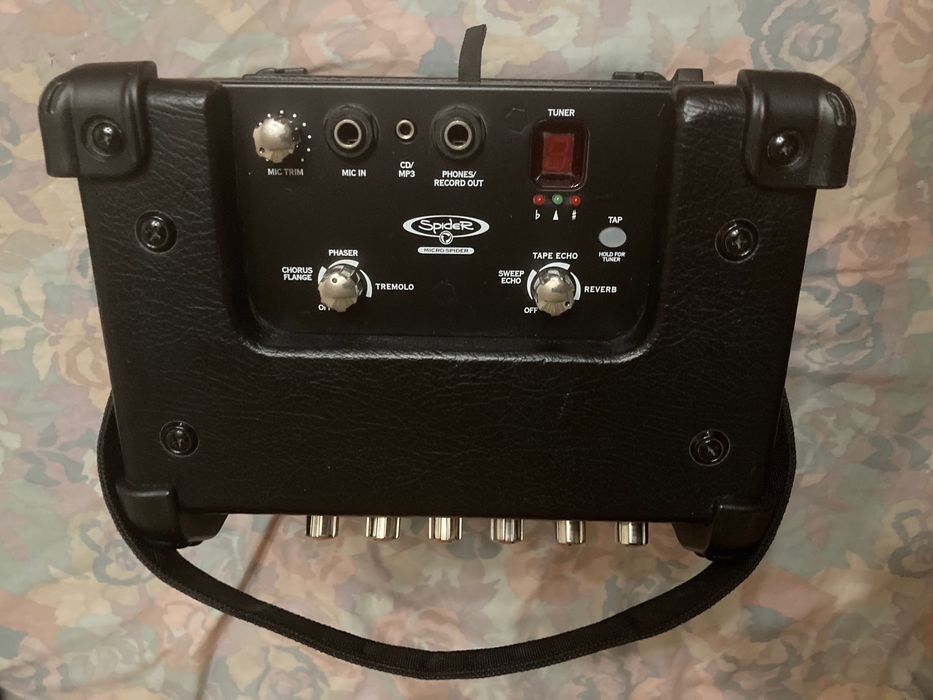 LINE 6 Micro Spider портативний комбопідсилювач з блоком живлення