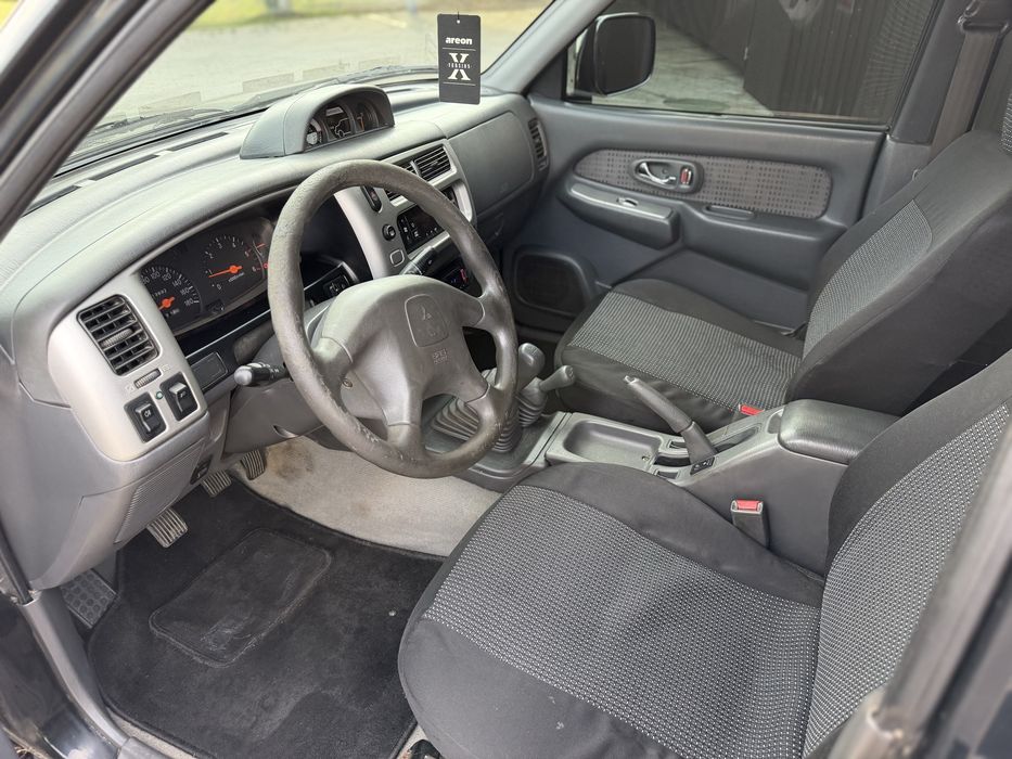 Mitsubishi L200 2.5 4х4 джип пікап
