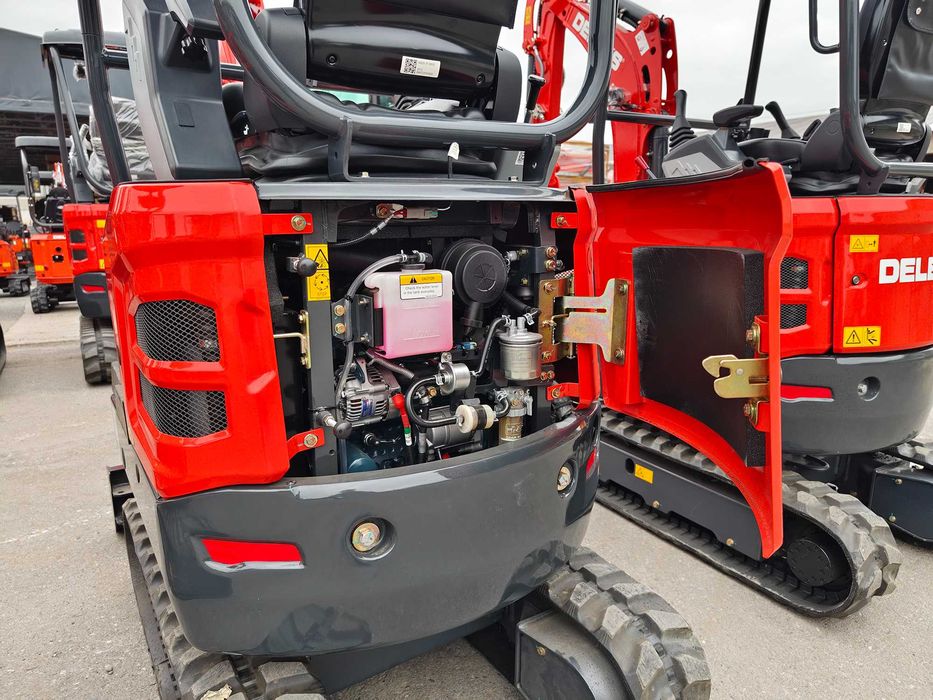 Mini Giratória 1.8T Kubota + Lagartas Extensíveis- CAUDA ZERO - S S180