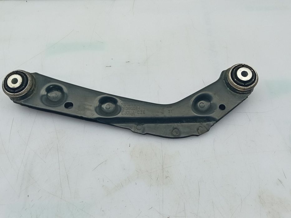 Braço de suspensão trás esquerdo VOLVO V60 II Cross Country (227)