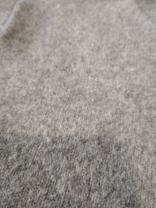 Светр 100%вовна Uniqlo , жіночий джемпер S