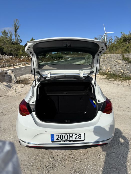 Opel Astra J 1.6CDTI