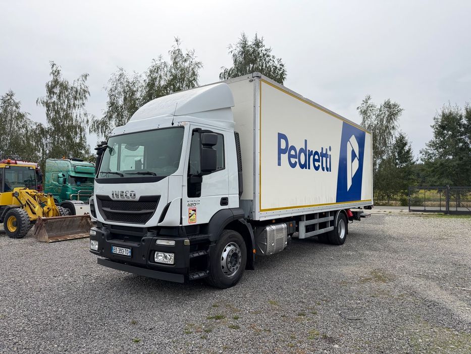 Iveco Stralis 190S42 !! Kontener 8,50 M !! Winda !! Z Francji